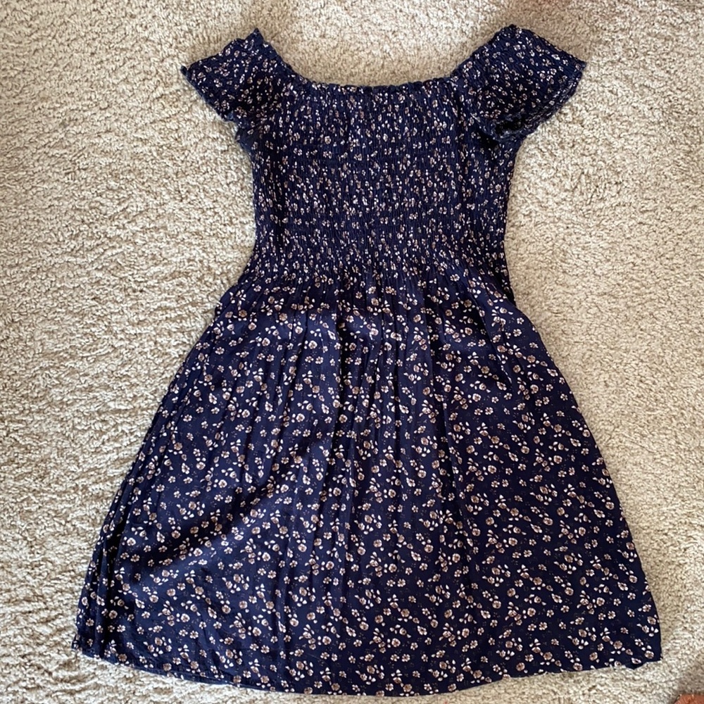 Brandy Melville off the shoulder dress